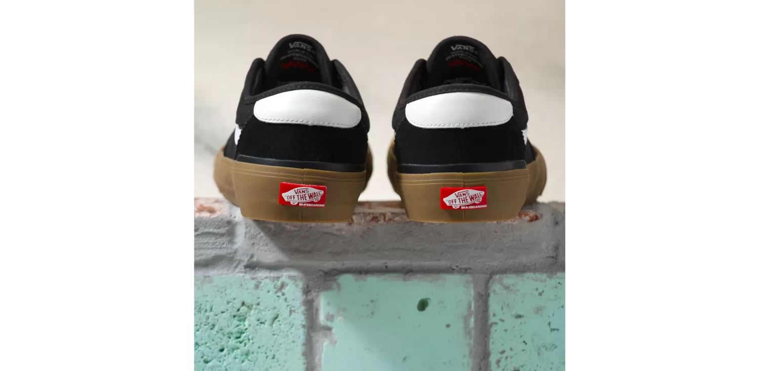 Vans Chima 2 Shoes Black/Gum - Image 4